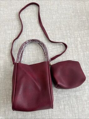 Women’s Burgundy Crossbody Tote Bag with Pouch